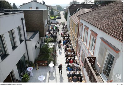 Blindenmarkt25Besucher von oben.jpg