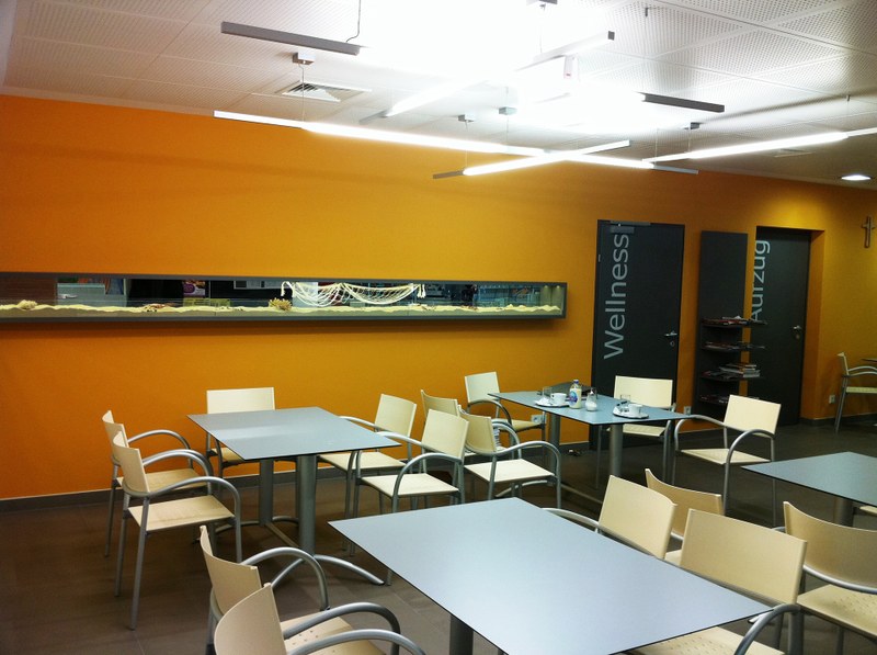 Hallenbad Oberndorf.JPG