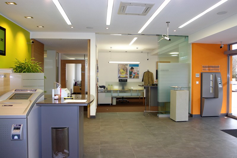 Raiffeisenbank Launsdorf5.jpg