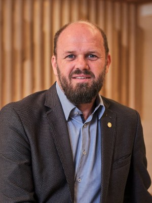 Leopold Graf